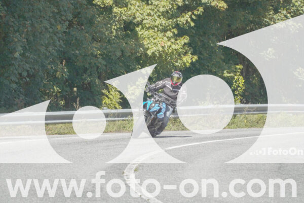 <h1 class="product-title">thumb_FF109273</h1>
