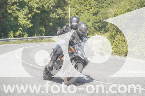 <h1 class="product-title">thumb_FF109283</h1>