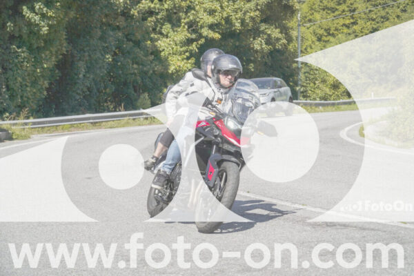 <h1 class="product-title">thumb_FF109322</h1>