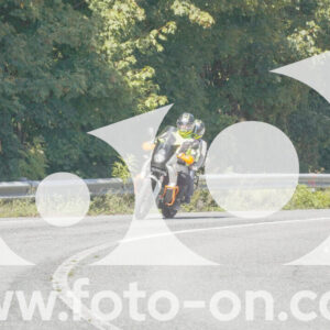 thumb_FF109375