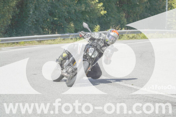 <h1 class="product-title">thumb_FF109387</h1>