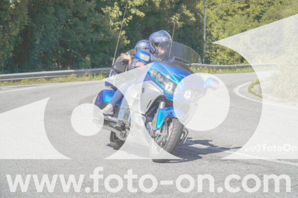 <h1 class="product-title">thumb_FF109394</h1>