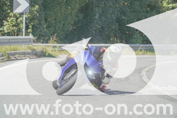 <h1 class="product-title">thumb_FF109417</h1>