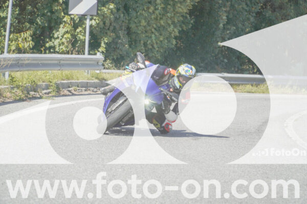 <h1 class="product-title">thumb_FF109449</h1>