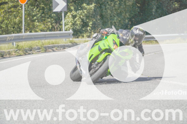 <h1 class="product-title">thumb_FF109473</h1>