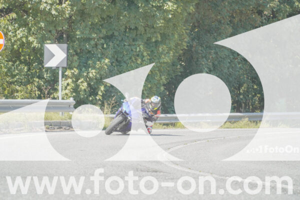 <h1 class="product-title">thumb_FF109486</h1>