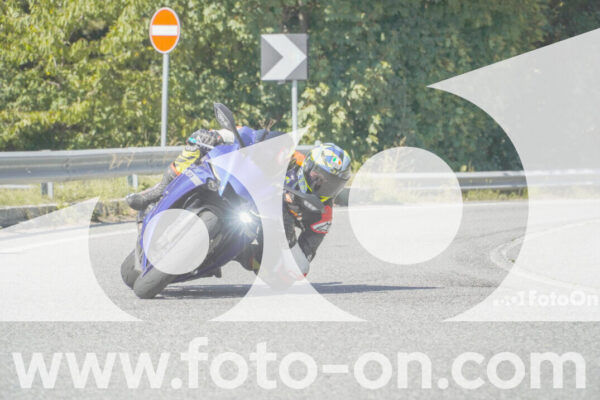 <h1 class="product-title">thumb_FF109493</h1>