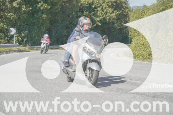 <h1 class="product-title">thumb_FF109520</h1>