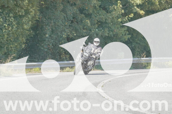 <h1 class="product-title">thumb_FF109543</h1>