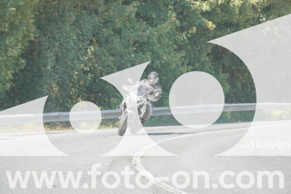 <h1 class="product-title">thumb_FF109578</h1>