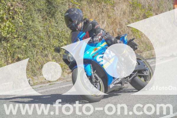 <h1 class="product-title">thumb_FF109587</h1>