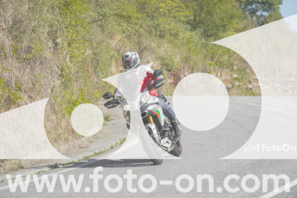 <h1 class="product-title">thumb_FF109630</h1>
