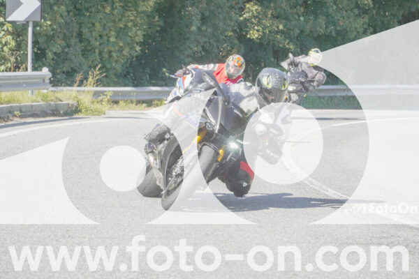 <h1 class="product-title">thumb_FF109679</h1>
