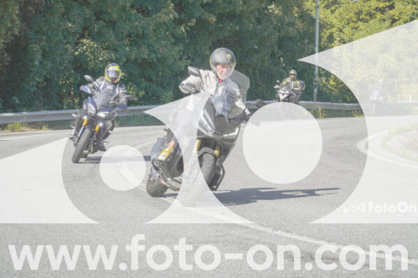 <h1 class="product-title">thumb_FF109698</h1>