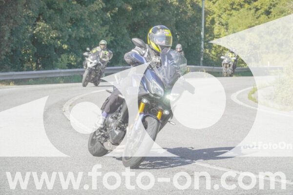 <h1 class="product-title">thumb_FF109699</h1>