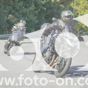 thumb_FF109700
