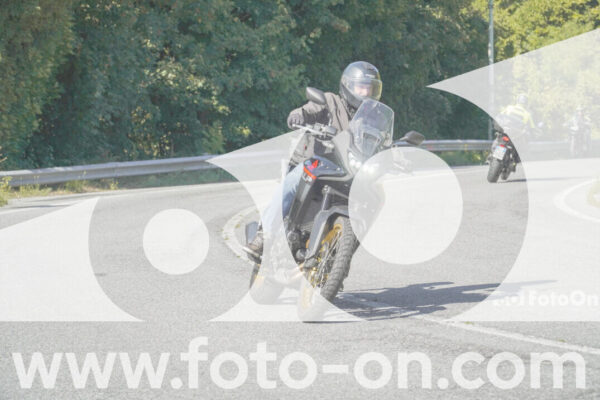 <h1 class="product-title">thumb_FF109730</h1>