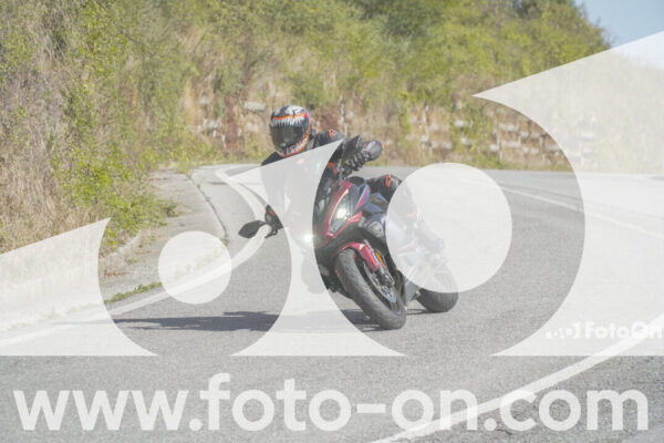 <h1 class="product-title">thumb_FF109754</h1>