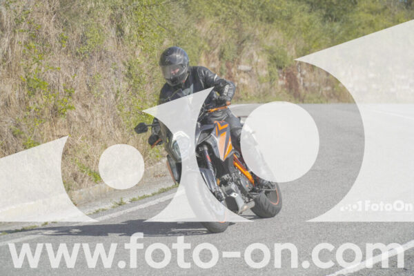 <h1 class="product-title">thumb_FF109790</h1>