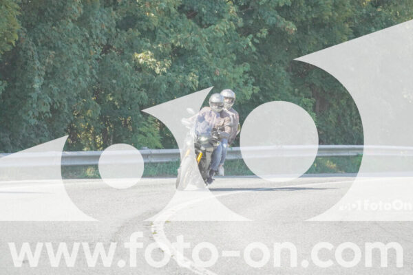 <h1 class="product-title">thumb_FF109878</h1>