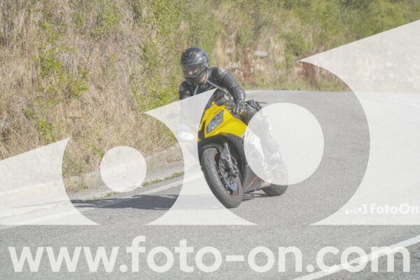 <h1 class="product-title">thumb_FF109913</h1>