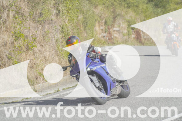 <h1 class="product-title">thumb_FF109927</h1>