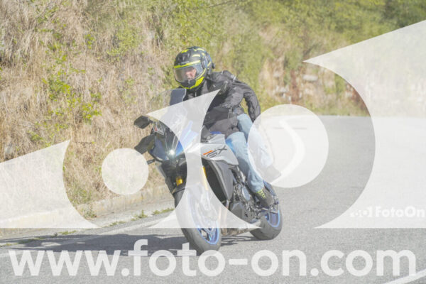 <h1 class="product-title">thumb_FF109934</h1>