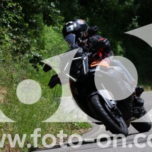 thumb_6J2A0057
