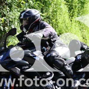 thumb_6J2A5879-2