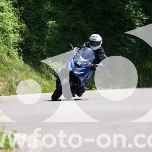 thumb_6J2A9842