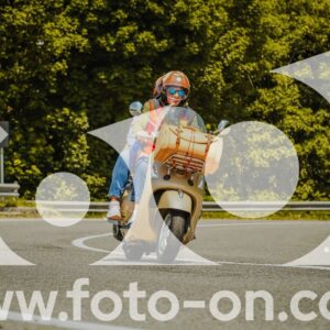thumb_FF107139-1