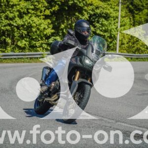 thumb_FF107403