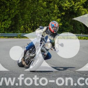 thumb_FF109944-2