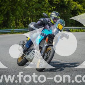 thumb_FF109954-2