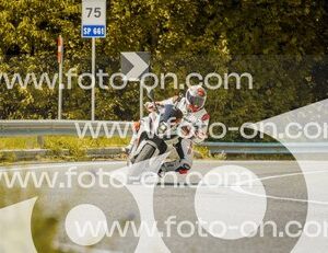 thumb_FF103481