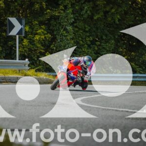 thumb_FF108776