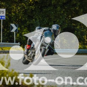 thumb_FF108886